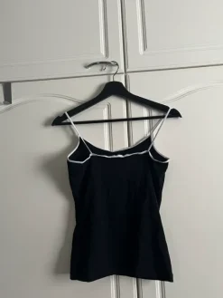 Discount H&M HM musta toppi, m koko