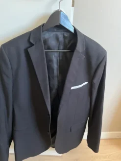 New H&M suit jacket