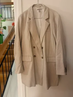 Hot H&M vaalea oversized jakku