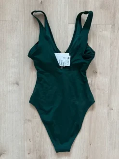 Best H&M vihreä uimapuku