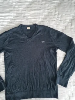 Clearance Hollister sininen neulepaita