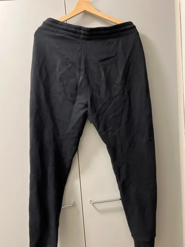 New Hollister verkkarihousut