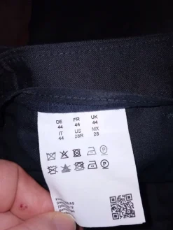 Online Hugo Boss 100% virgin wool koko 44