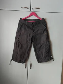 Outlet Icepeak shortsit