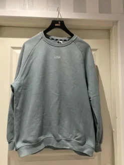 Clearance ICIW gollegepaita M