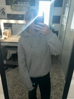 Clearance ICIW huppari