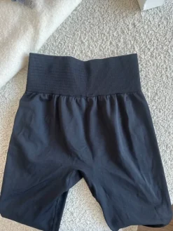 Online ICANIWILL ICIW treenihousut