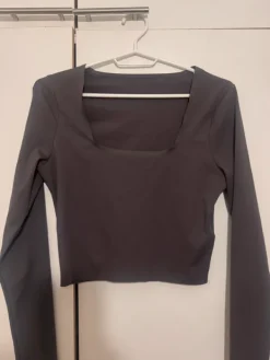 Discount Iciw treenipaita