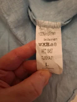 Hot Ihana 100% pellavaa oleva vaaleansininen kauluspaita