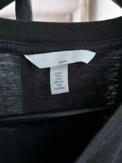 Best H&M Äitiys shortsit ja t-paita