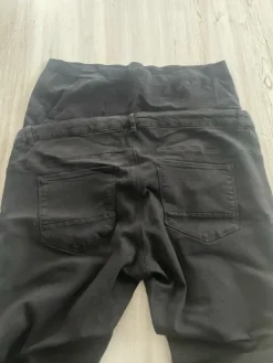 Best ONLY Äitiysfarkut