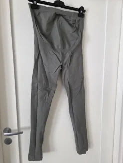 Clearance Äitiyshousut