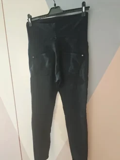 New H&M Mama Äitiyshousut