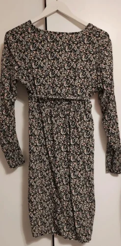 Hot Mamalicious Äitiys-/imetysmekko