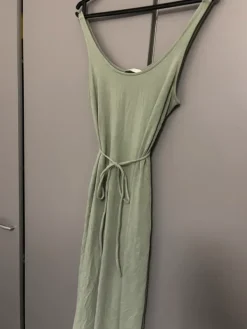 Discount H&M Mama Äitiysmekko