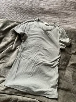 Outlet H&M Mama Äitiyspaita