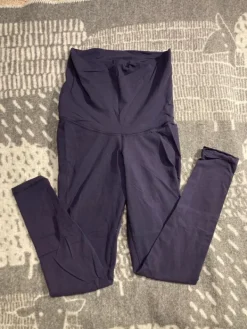 Sale Reebok Äitiystrikoot