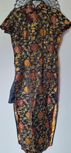 Online Japoniško stiliaus suknelė