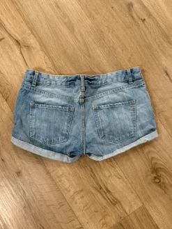 H&M Jeans shortsit