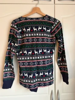 Hot Cubus Jouluinen yöasu