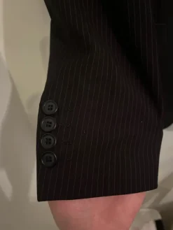 Discount Dressmann Juhlapuku