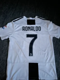 Hot adidas Juventuksen paita