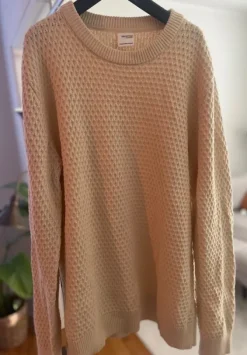 Hot Selected Kermanvaalea neulepaita miehet, koko XXL