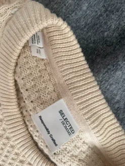 Hot Selected Kermanvaalea neulepaita miehet, koko XXL