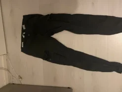 Online Jack & Jones kolmet reisitaskuhousut