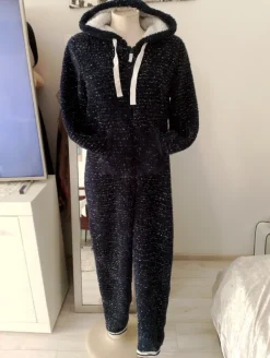 Sale Esmara Kombinezon misiowy Z kapturem