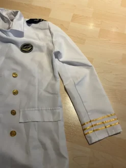 Discount Captain Kostume