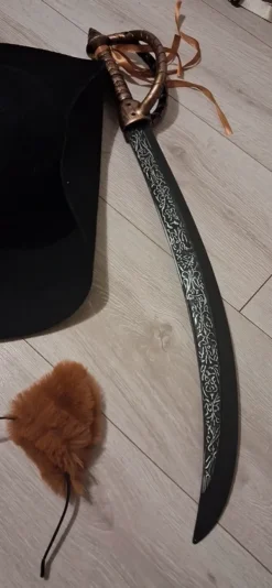 Online Kot w butach. Przebranie na bal, super jakosc