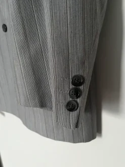 Best Kruunu pukine harmaa puku