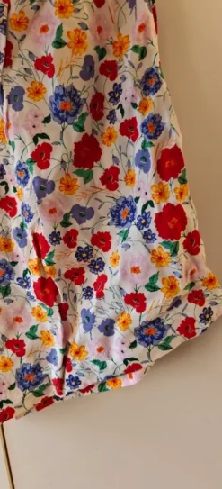 Hot Gina Tricot Kukkashortsit