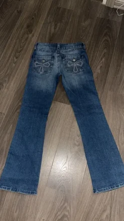 New Gina Tricot Käyttämättömät farkut kokoa S