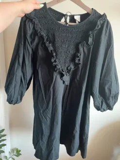 Sale L -koon iso vaatepaketti