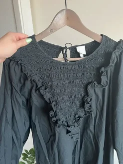 Sale L -koon iso vaatepaketti