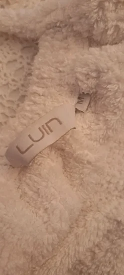 New Luin Living Laadukas, kerran pidetty ja pesty Luin Livin kietaisupyyhe