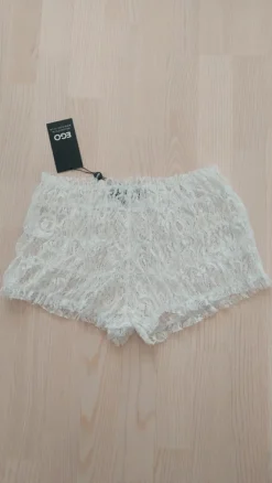 Online EGO Lace shorts