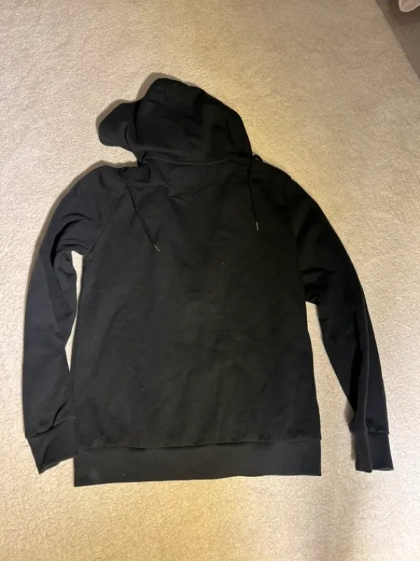 Discount lager Huppari