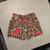 Leopardi shortsit