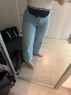 Outlet H&M Leveä lahkeiset farkut housut 38