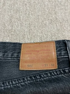 Discount Levi's Levis 501