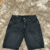 Levi's Levis 501 farkkushotsit koko 27