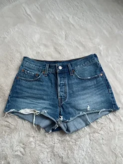 Sale Levi’s farkkushortsit