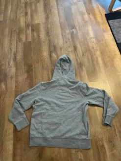 Clearance Levis huppari