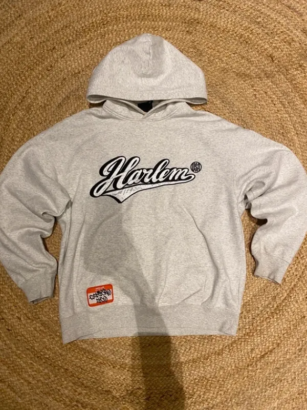 New Light grey hoodie with print