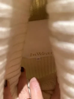 New InWear Lämmin poololiivi , koko XS