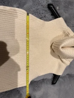 New InWear Lämmin poololiivi , koko XS