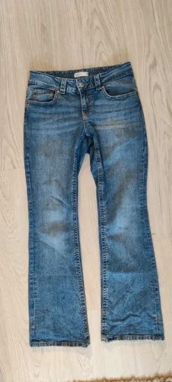 Outlet Gina Tricot Low waist bootcut petite farkut